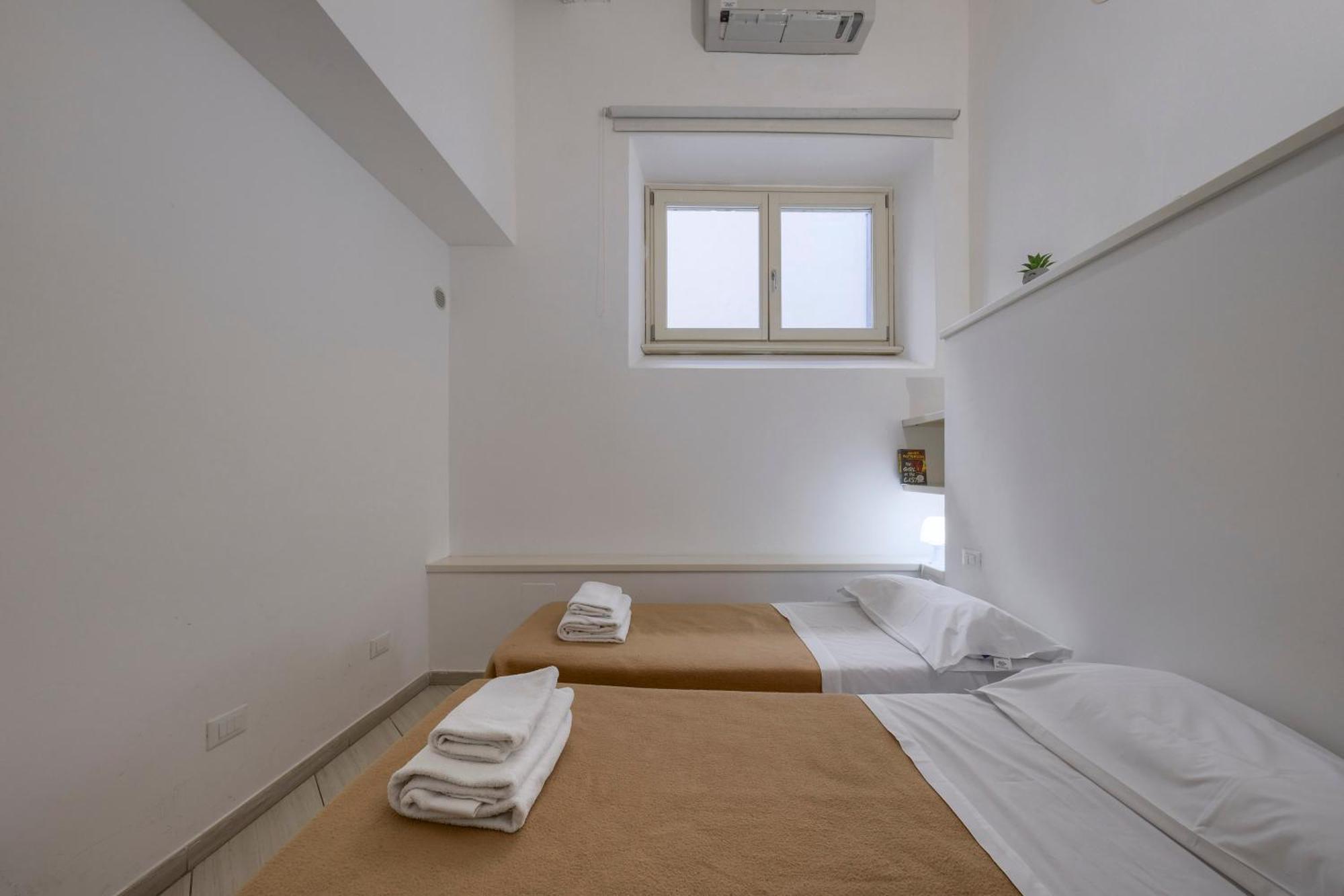 Calimaruzza Apartments Florens Exteriör bild